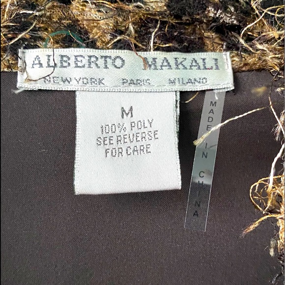 Medium - Picture 2 of 3